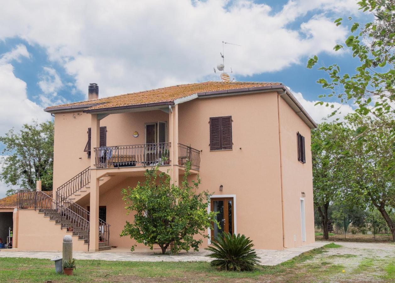 Villa Orta - Agriturismo Con Cucina Vegan, Plant-Based Farmhouse Ріоторто Екстер'єр фото
